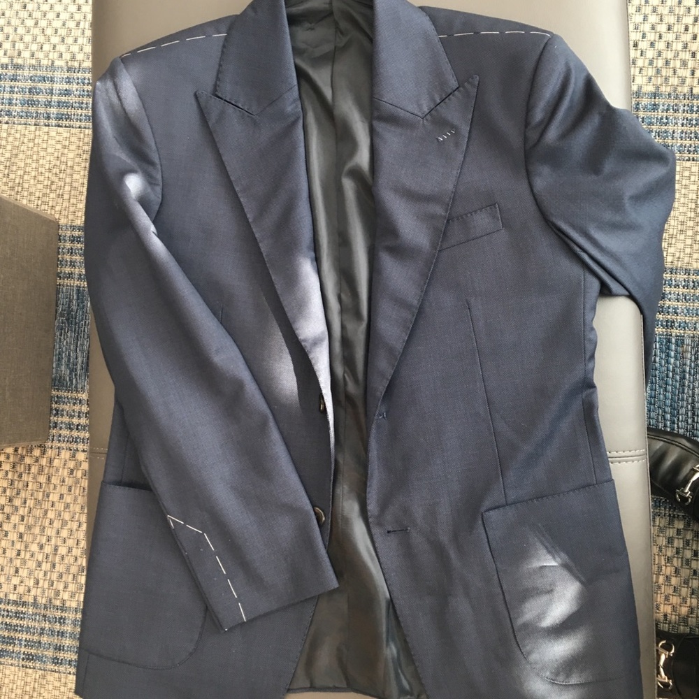 BRAND NEW Tom Ford Spencer Blazer. Wool/silk. 36. - Picture 2 of 8
